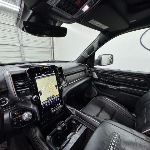Photo of 2019 Red RAM 1500