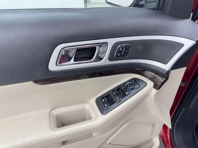 Photo of 2015 Red Ford Explorer