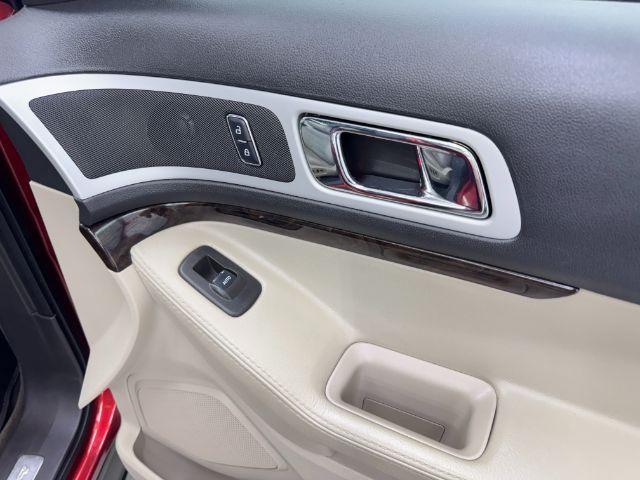 Photo of 2015 Red Ford Explorer