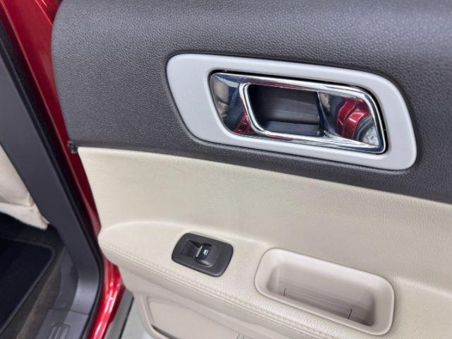 Photo of 2015 Red Ford Explorer