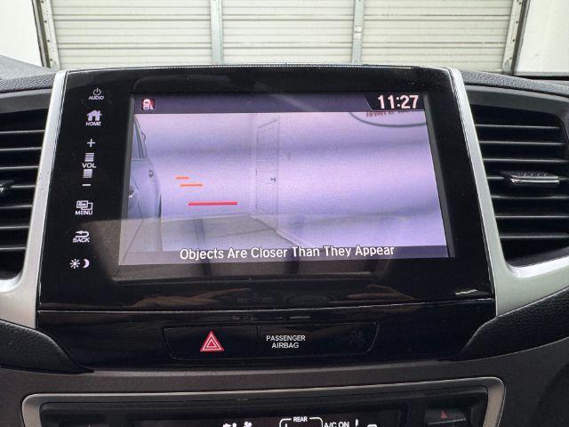 Photo of 2018 Gray Honda Pilot