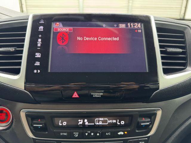 Photo of 2018 Gray Honda Pilot
