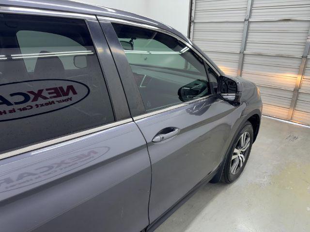 Photo of 2018 Gray Honda Pilot