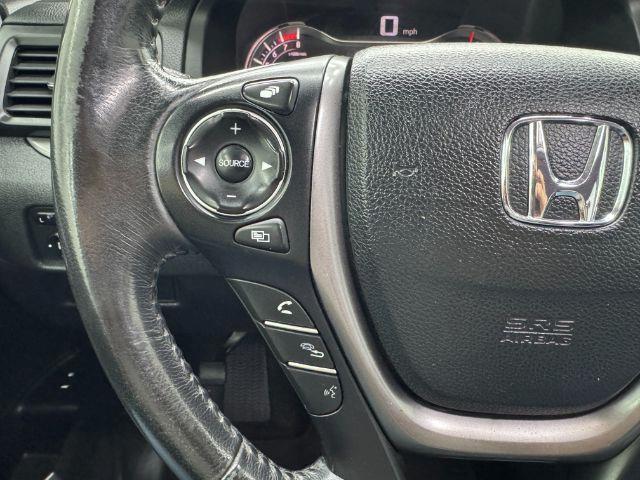 Photo of 2018 Gray Honda Pilot