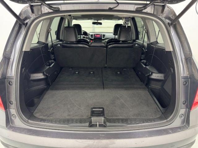Photo of 2018 Gray Honda Pilot