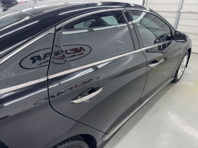 Photo of 2018 Phantom Black Hyundai SONATA