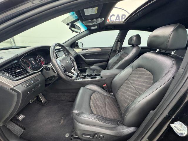 Photo of 2018 Phantom Black Hyundai SONATA