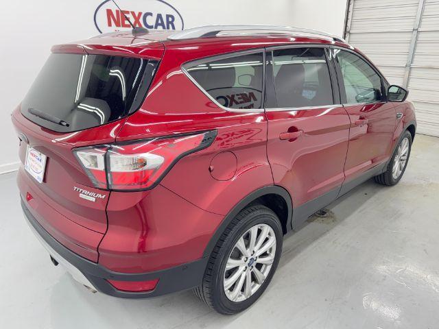 Photo of 2017 Red Ford Escape