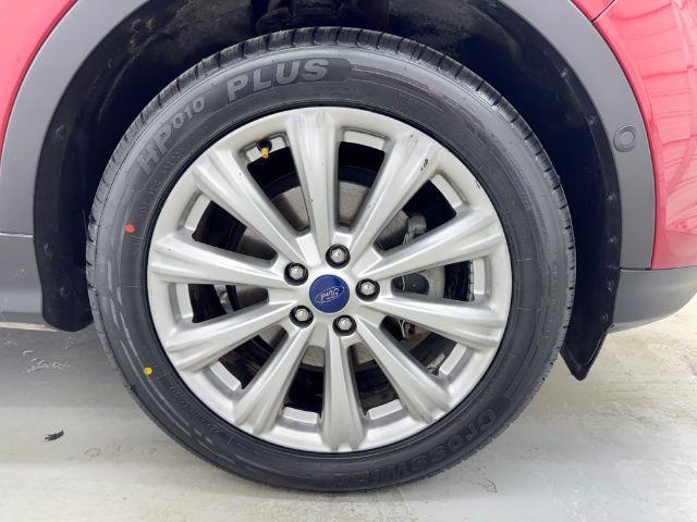 Photo of 2017 Red Ford Escape