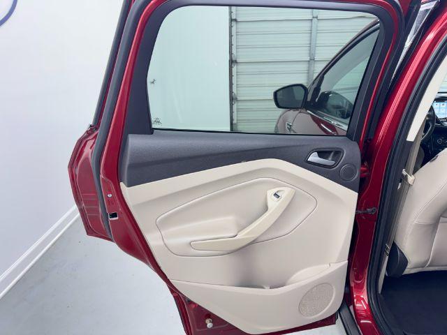 Photo of 2017 Red Ford Escape