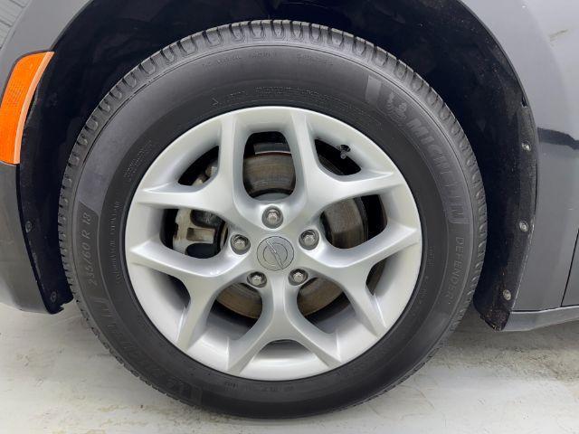 Photo of 2017 Black Chrysler Pacifica