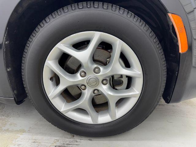 Photo of 2017 Black Chrysler Pacifica