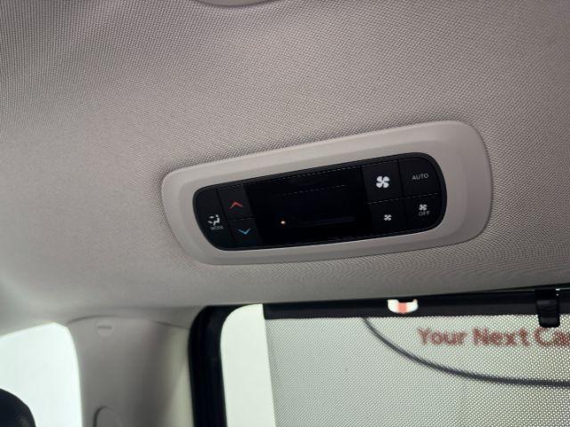 Photo of 2017 Black Chrysler Pacifica