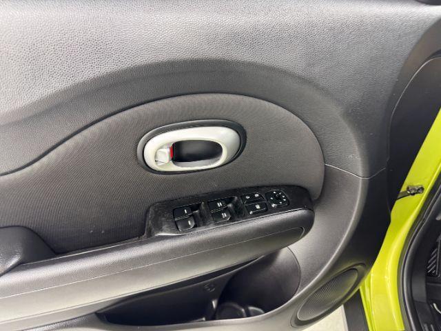 Photo of 2014 Green Kia Soul