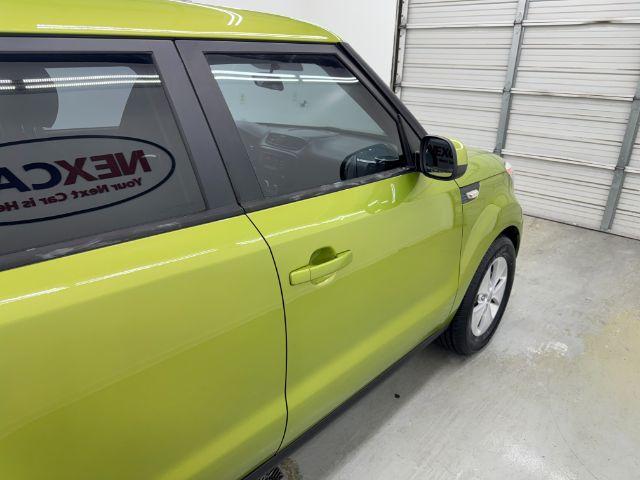 Photo of 2014 Green Kia Soul