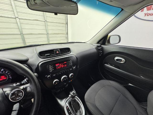 Photo of 2014 Green Kia Soul