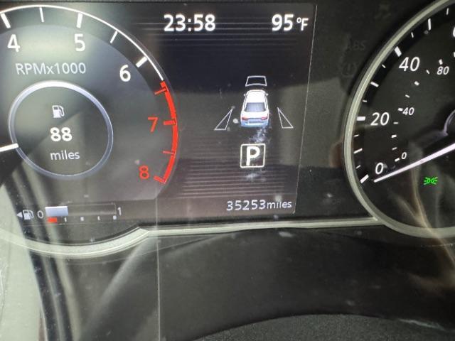 Photo of 2020 Black Nissan Versa