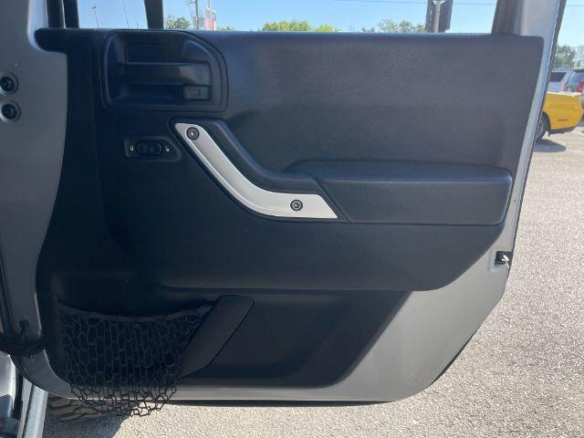 Photo of 2016 Billet Silver Metallic Clearcoat Jeep Wrangler Unlimited