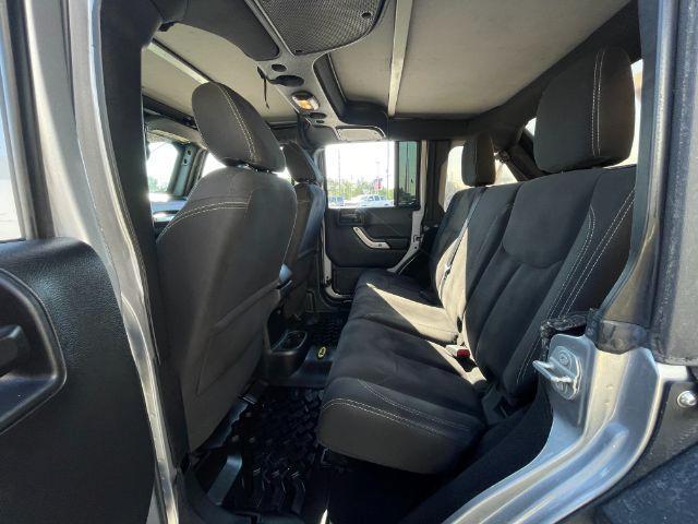 Photo of 2016 Billet Silver Metallic Clearcoat Jeep Wrangler Unlimited