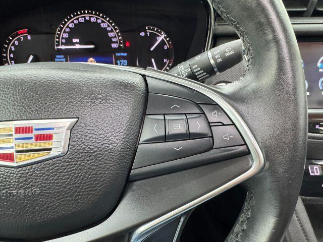 Photo of 2017 Gray Cadillac XT5