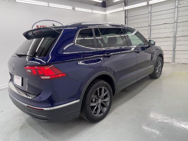 Photo of 2023 Atlantic Blue Volkswagen Tiguan