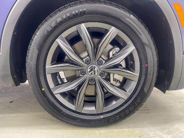 Photo of 2023 Atlantic Blue Volkswagen Tiguan