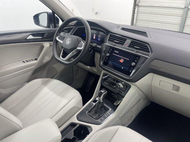 Photo of 2023 Atlantic Blue Volkswagen Tiguan
