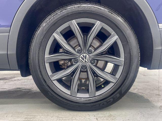 Photo of 2023 Atlantic Blue Volkswagen Tiguan