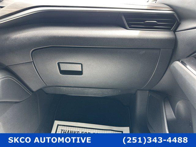 Photo of 2023 Brilliant Silver Metallic Nissan Altima
