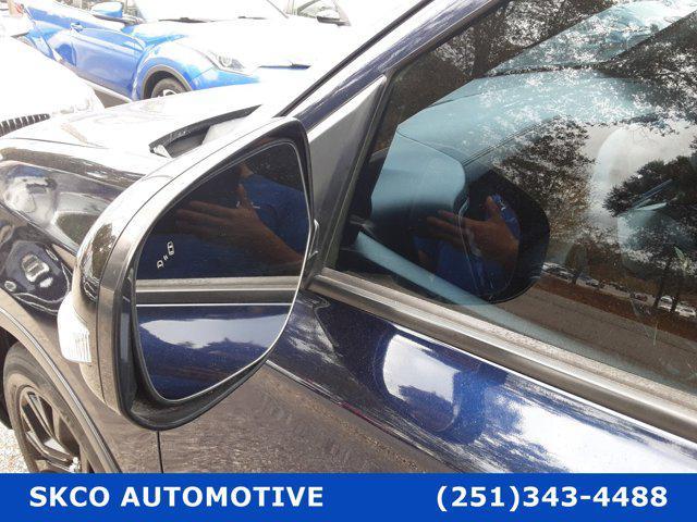 Photo of 2018 Cosmic Blue Metallic Mitsubishi Outlander
