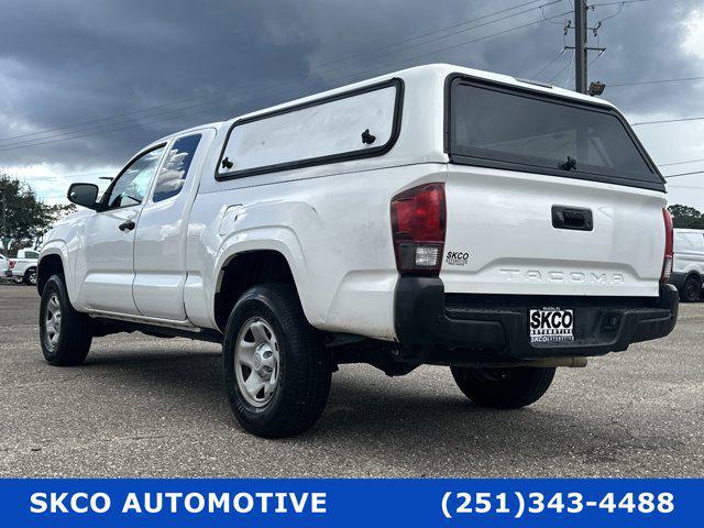 Photo of 2020 Super White Toyota Tacoma
