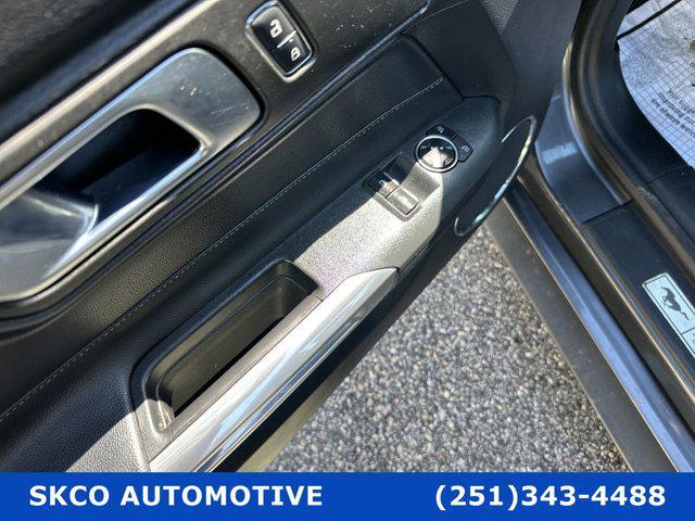 Photo of 2018 Magnetic Metallic Ford Mustang