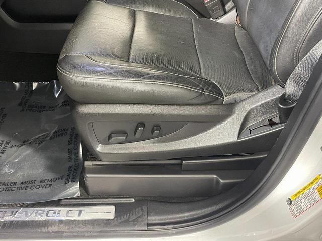 Photo of 2018 Summit White Chevrolet Tahoe