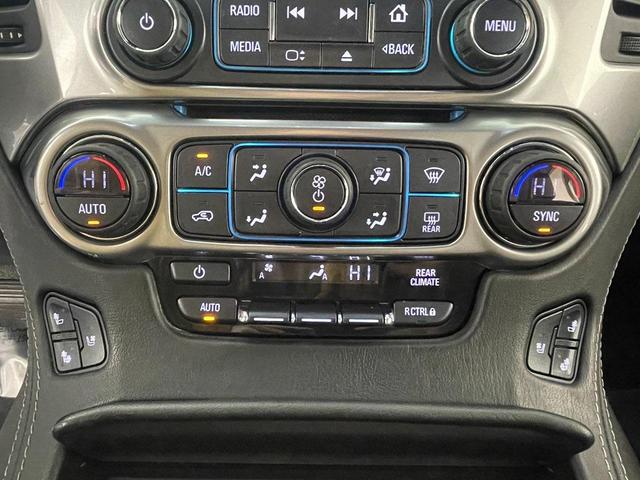 Photo of 2018 Summit White Chevrolet Tahoe