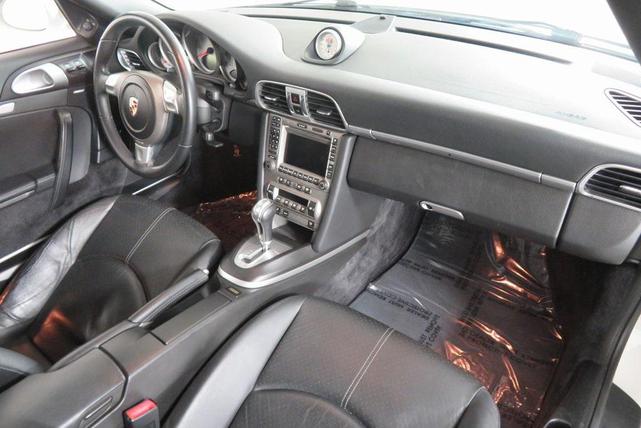 Photo of 2007 Carrera White Porsche 911