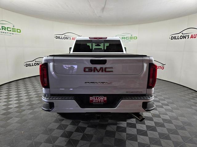 Photo of 2022 Summit White GMC Sierra 2500