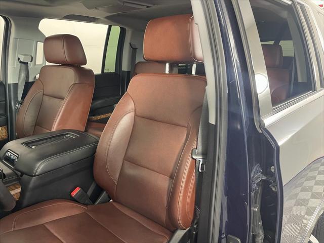 Photo of 2020 Blue Velvet Metallic Chevrolet Suburban