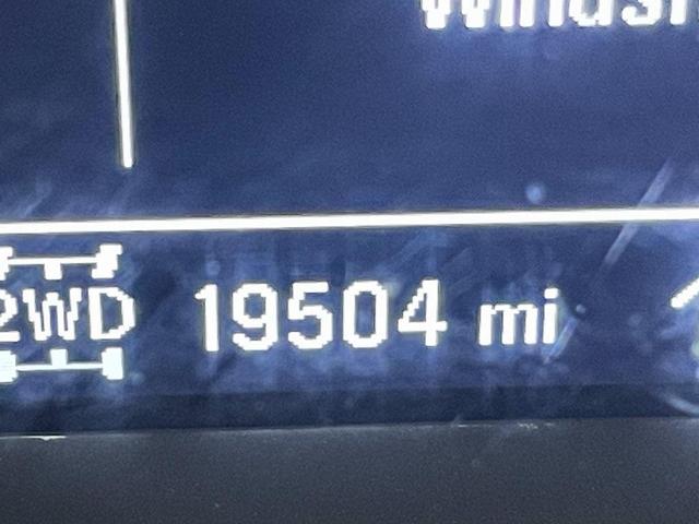 Photo of 2024 Summit White Chevrolet Silverado 2500