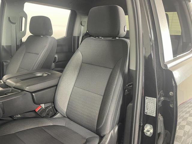 Photo of 2019 Black Chevrolet Silverado 1500