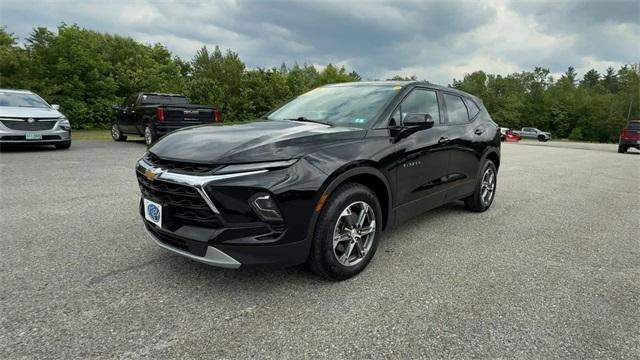 Photo of 2023 Black Chevrolet Blazer