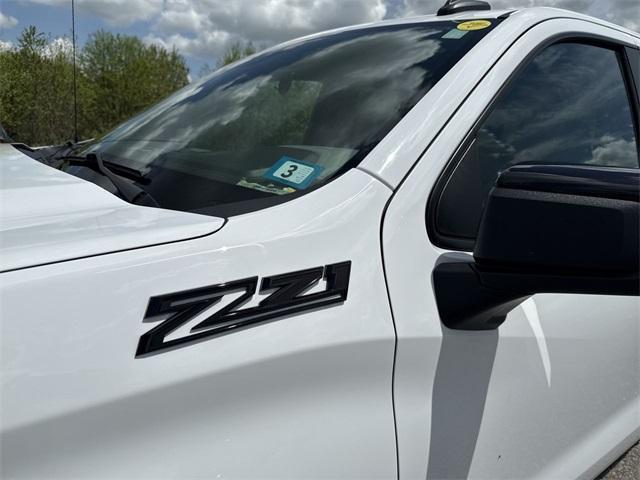 Photo of 2023 Summit White Chevrolet Silverado 1500