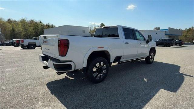 Photo of 2025 White Frost Tri-Coat GMC Sierra 3500