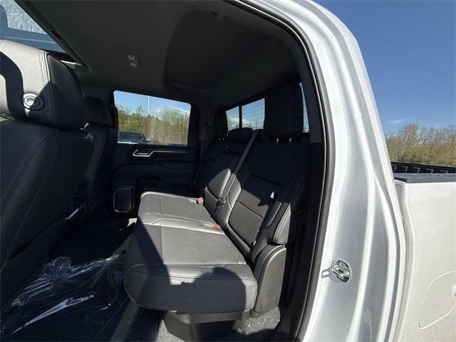 Photo of 2025 White Frost Tri-Coat GMC Sierra 3500