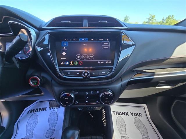 Photo of 2021 Summit White Chevrolet Trailblazer