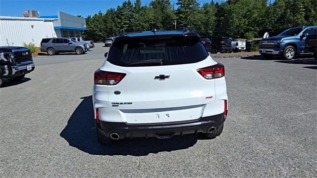 Photo of 2021 Summit White Chevrolet Trailblazer