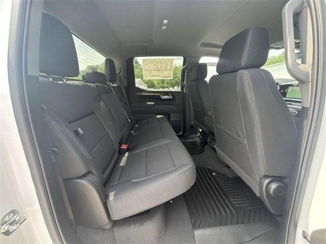 Photo of 2025 Summit White GMC Sierra 1500