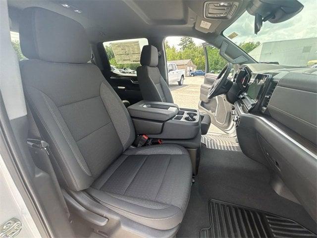 Photo of 2025 Summit White GMC Sierra 1500