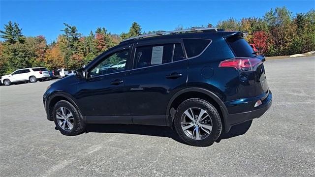 Photo of 2018 Green Toyota RAV4