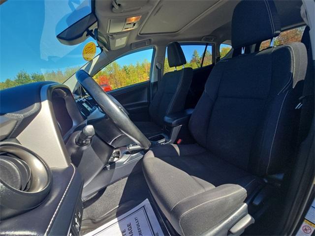 Photo of 2018 Green Toyota RAV4
