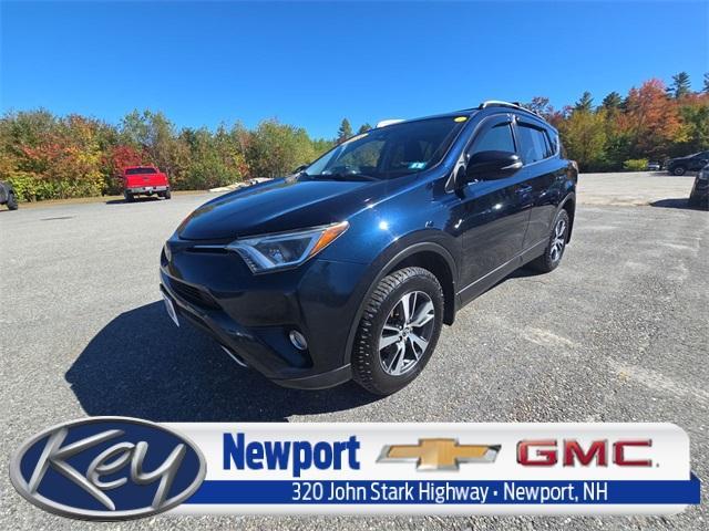 Photo of 2018 Green Toyota RAV4